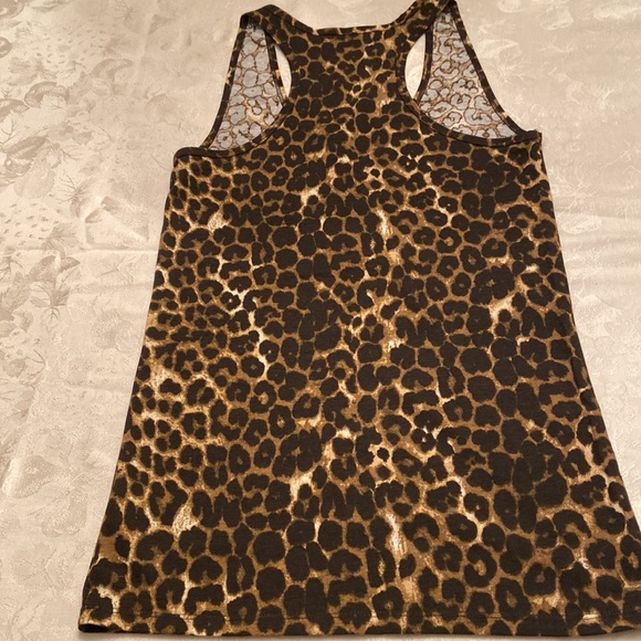 Top - Picture 4 of 4